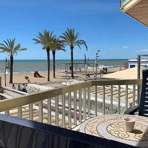 https://the-pleasure-of-living-in-front-of-the-sea.catalonia-hotels.com