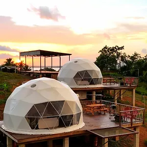 https://domescape-glamping.comcaribbean.com