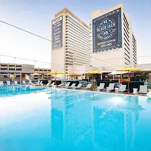 Otel Downtown Grand & Casino