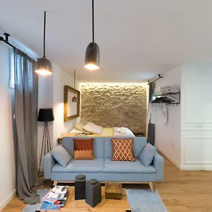 https://bohorquez-rooms.es-andalucia.com